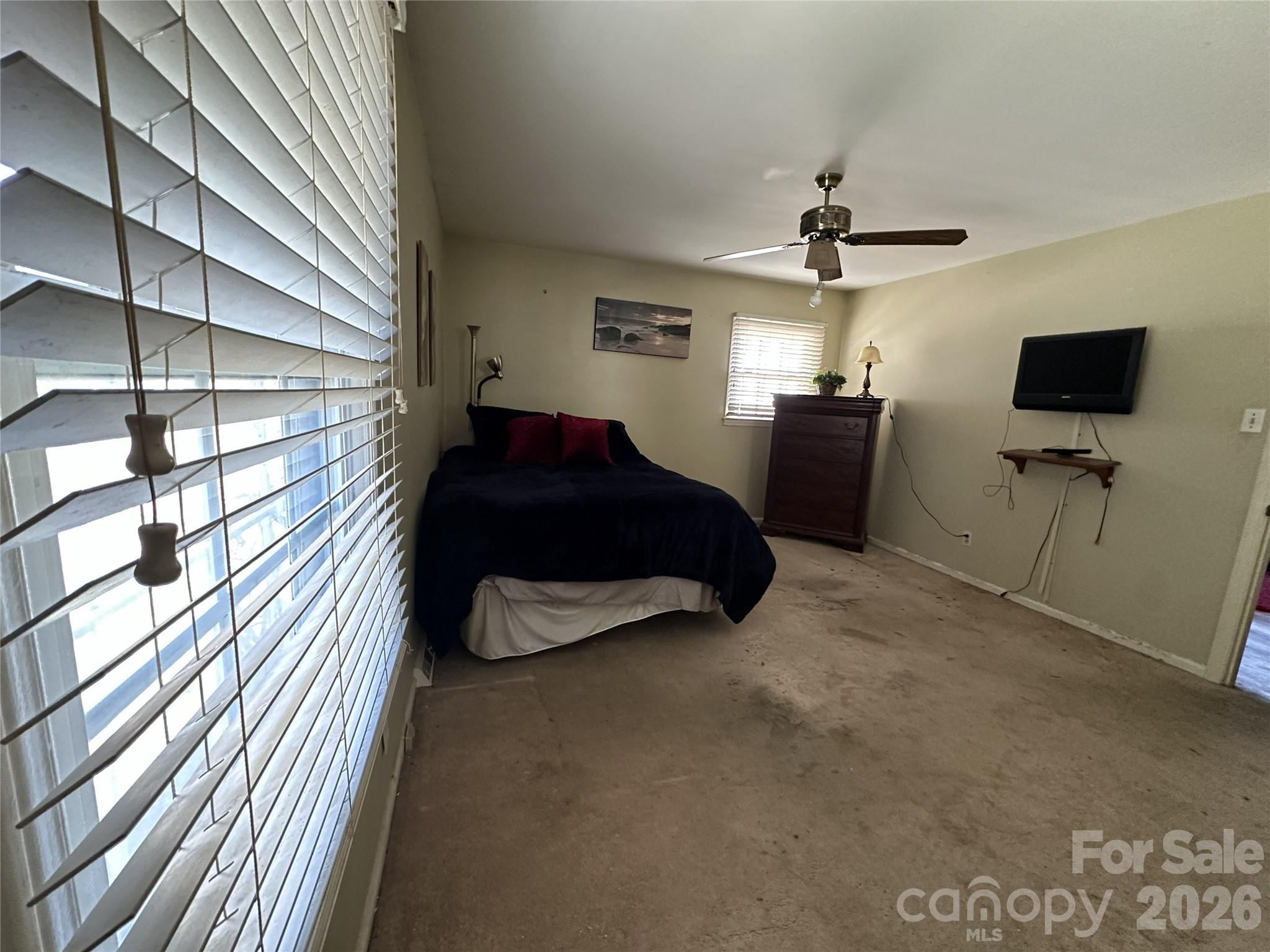 6120 Farm Pond Lane Charlotte NC 28212