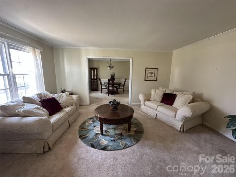 6120 Farm Pond Lane Charlotte NC 28212