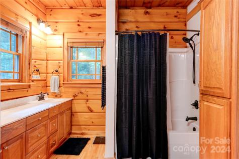 531 Sweetwater Drive Canton NC 28716