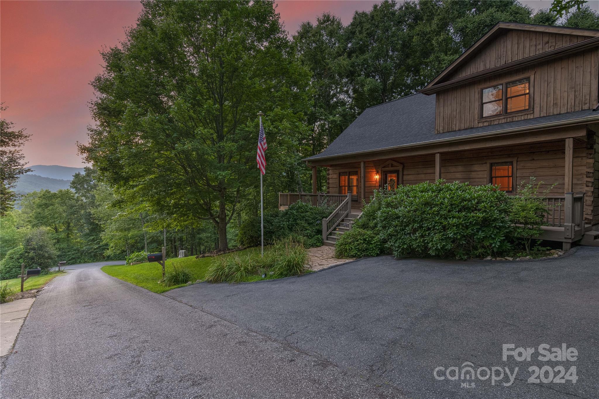 531 Sweetwater Drive Canton NC 28716