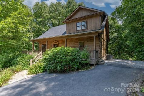 531 Sweetwater Drive Canton NC 28716