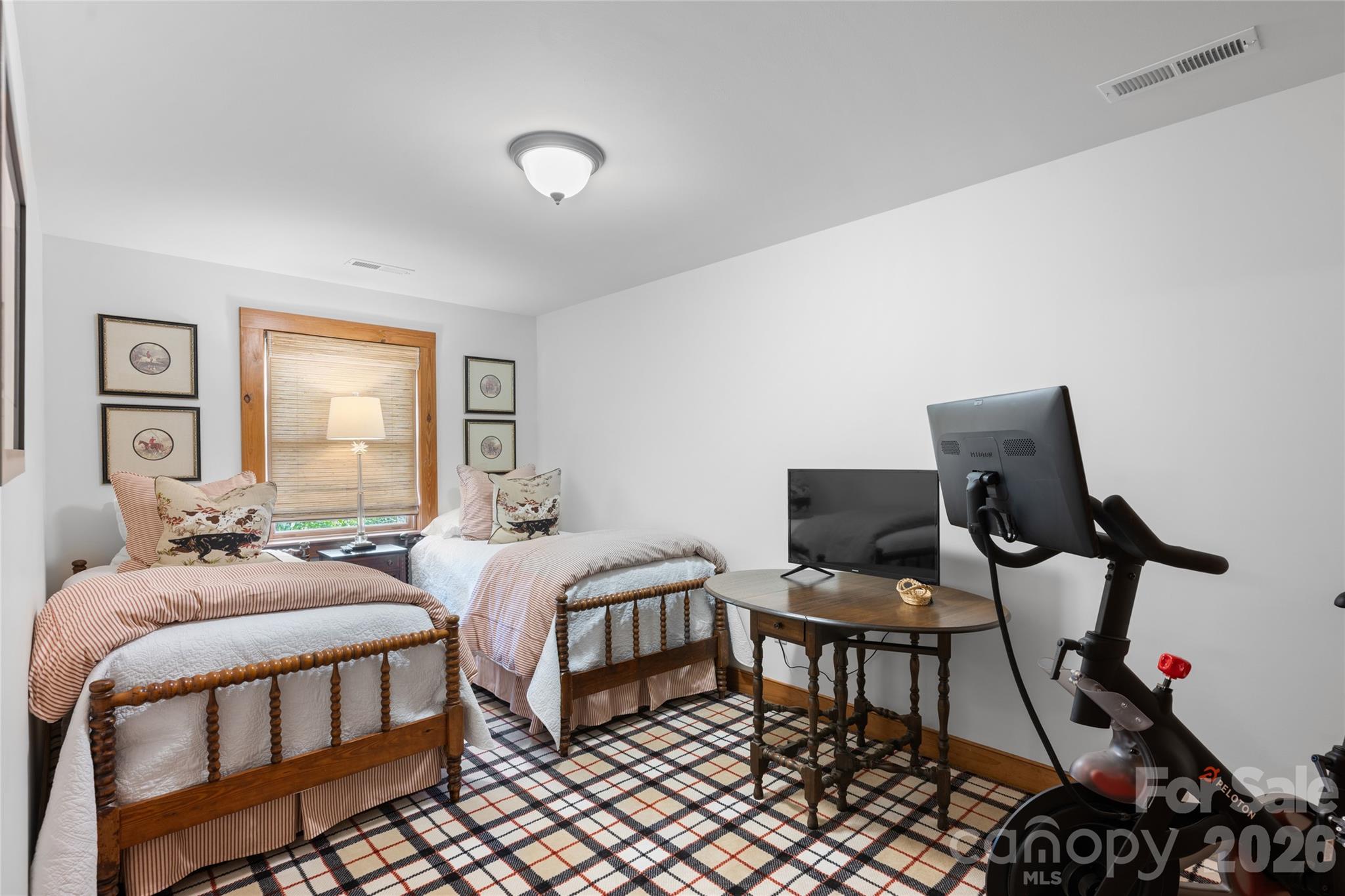 536 Hawk Mountain Road Lake Toxaway NC 28747
