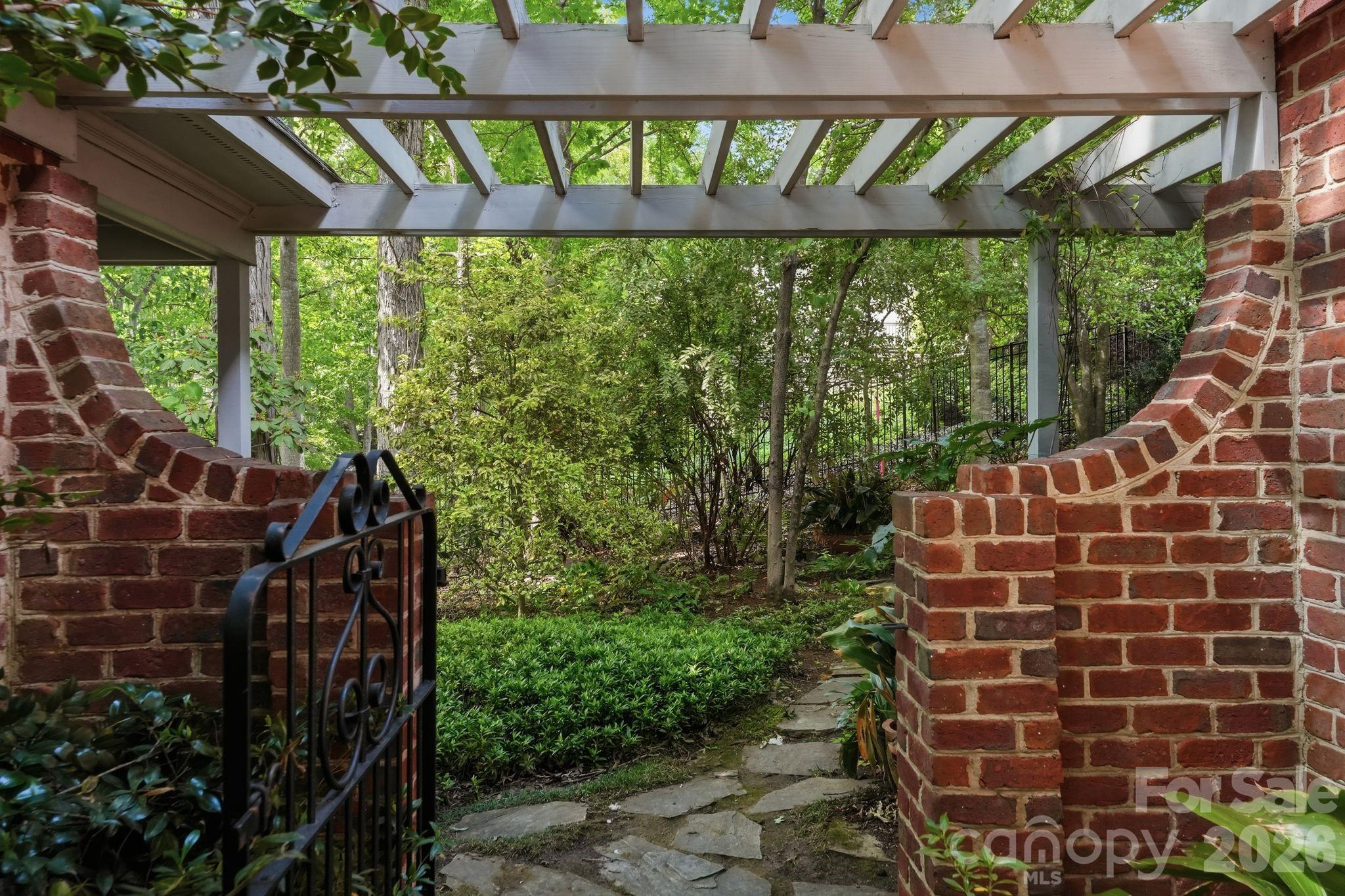 4145 Moorland Drive Charlotte NC 28226