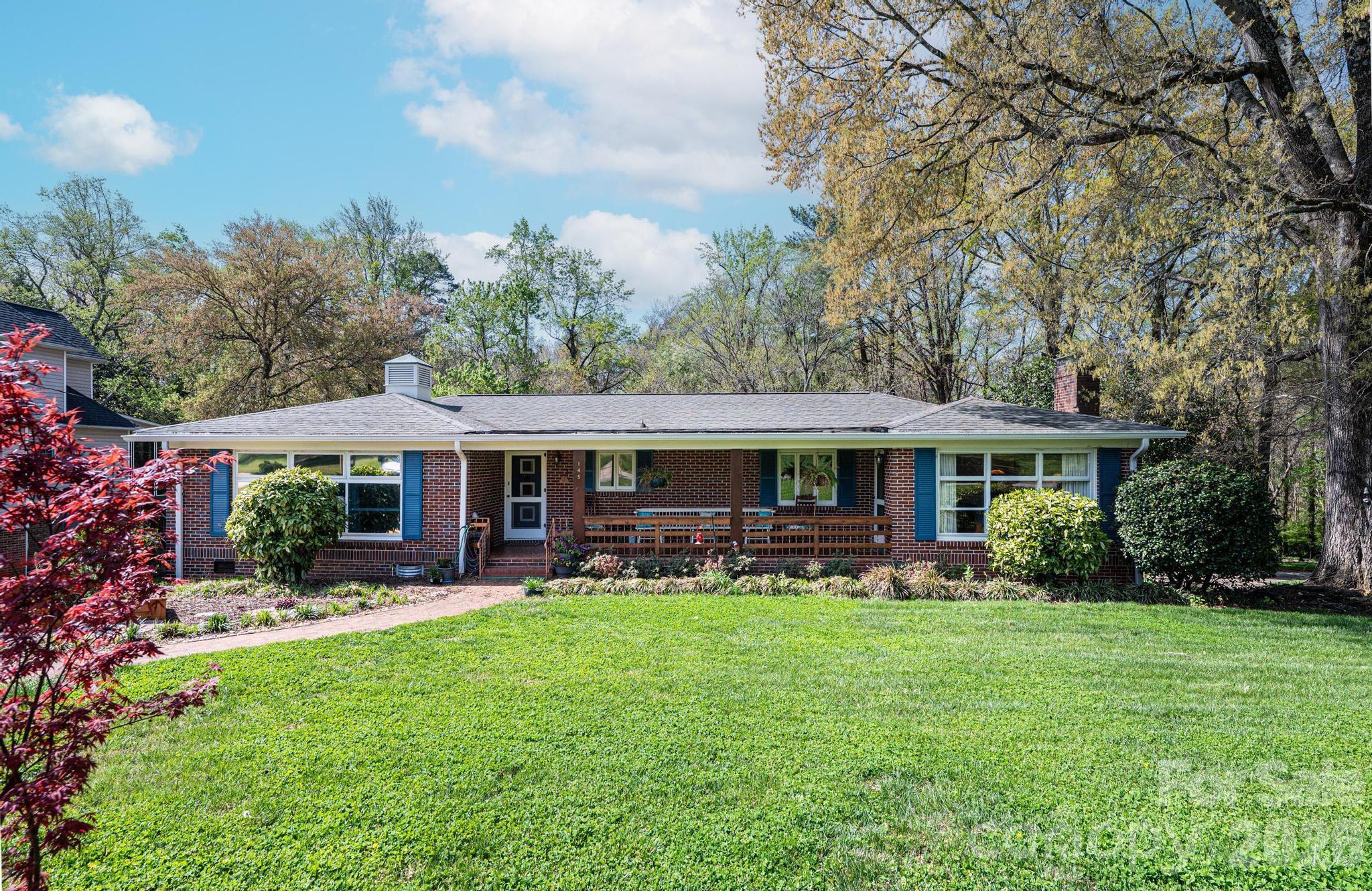 145 21st Avenue NW Hickory NC 28601
