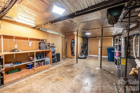 145 21st Avenue NW Hickory NC 28601