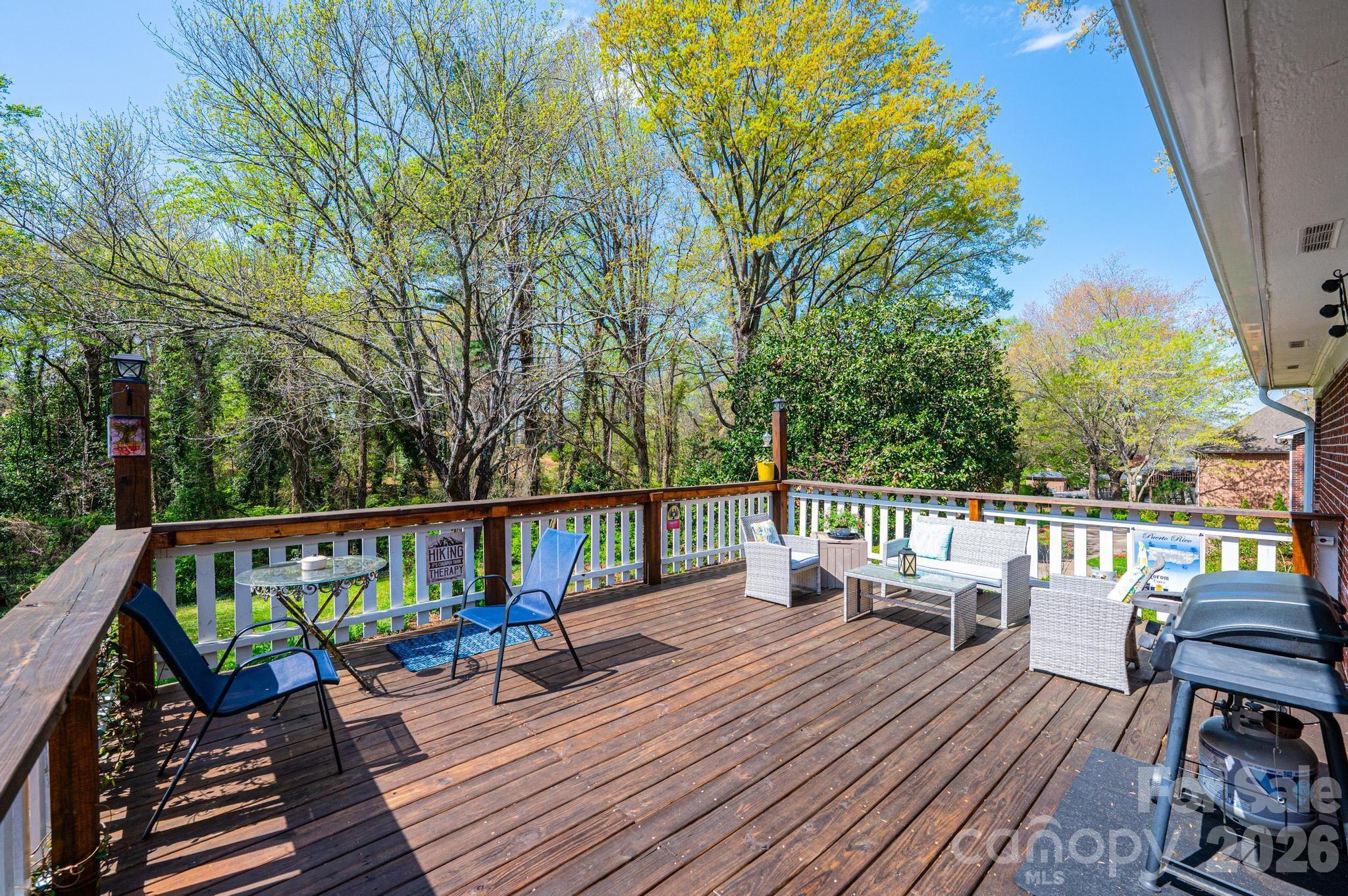 145 21st Avenue NW Hickory NC 28601