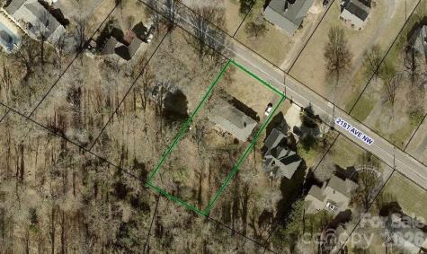 145 21st Avenue NW Hickory NC 28601
