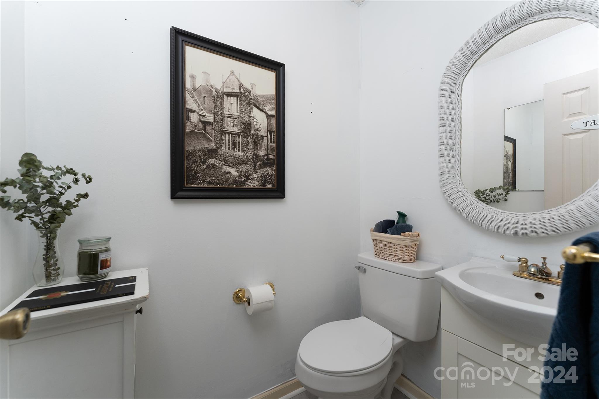 15 Fairview Hills Drive Fairview NC 28730