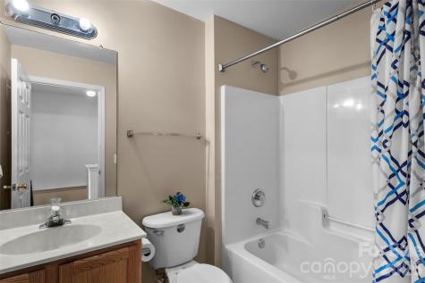 11022 Garden Oaks Lane Charlotte NC 28273
