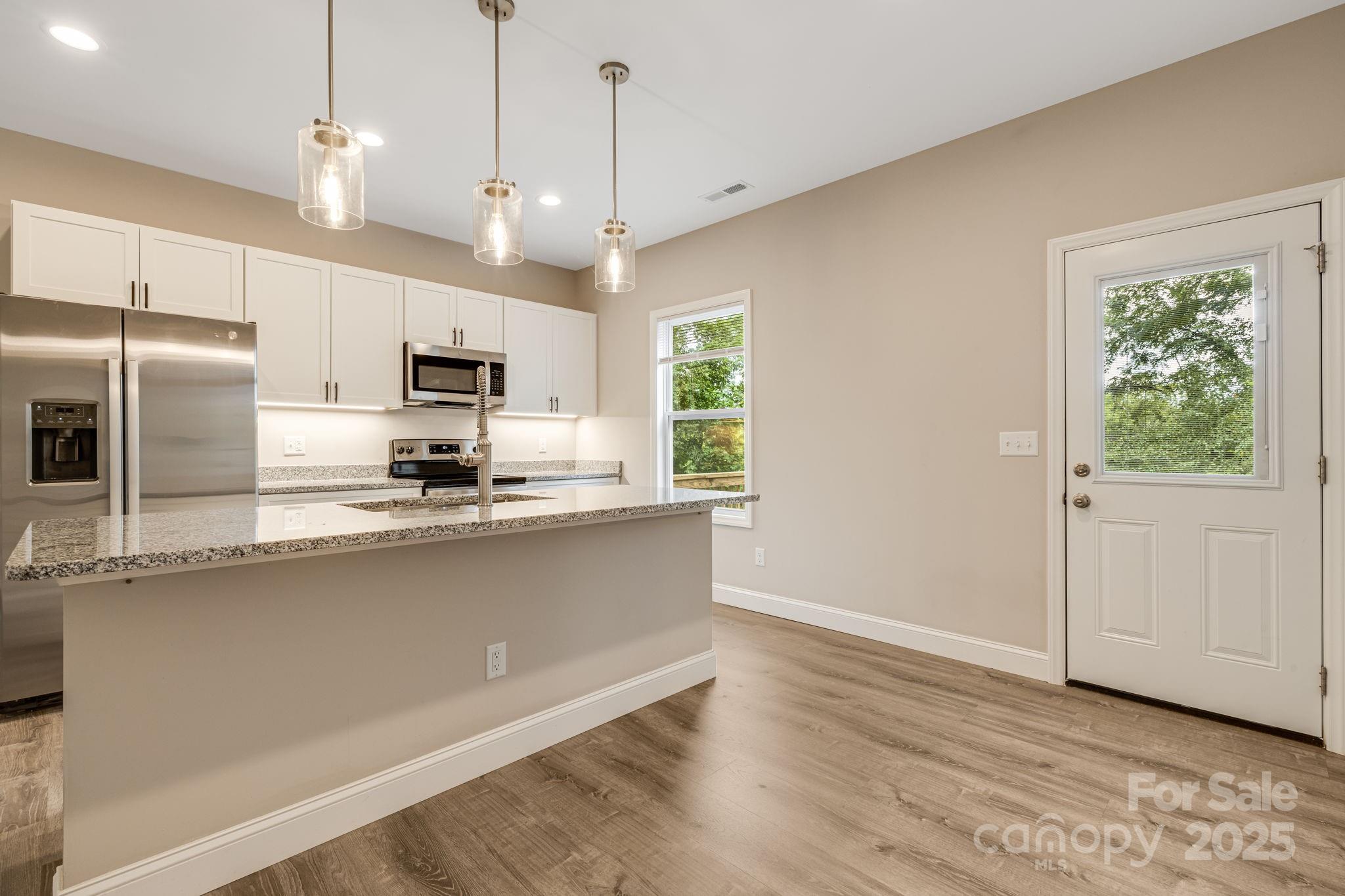 92 Moody Avenue Asheville NC 28715