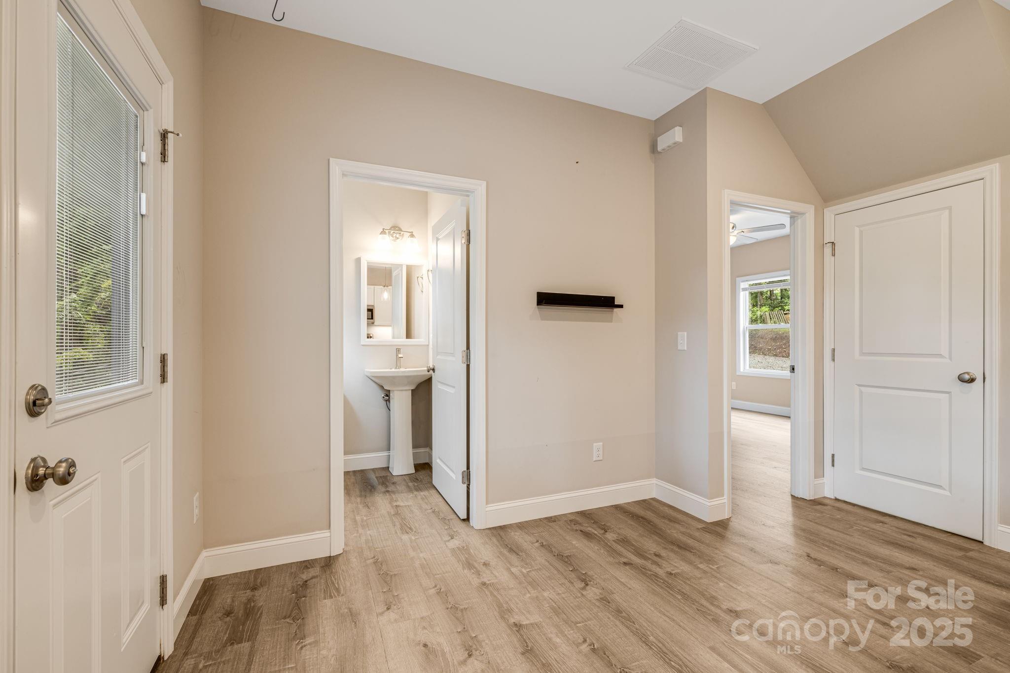 92 Moody Avenue Asheville NC 28715