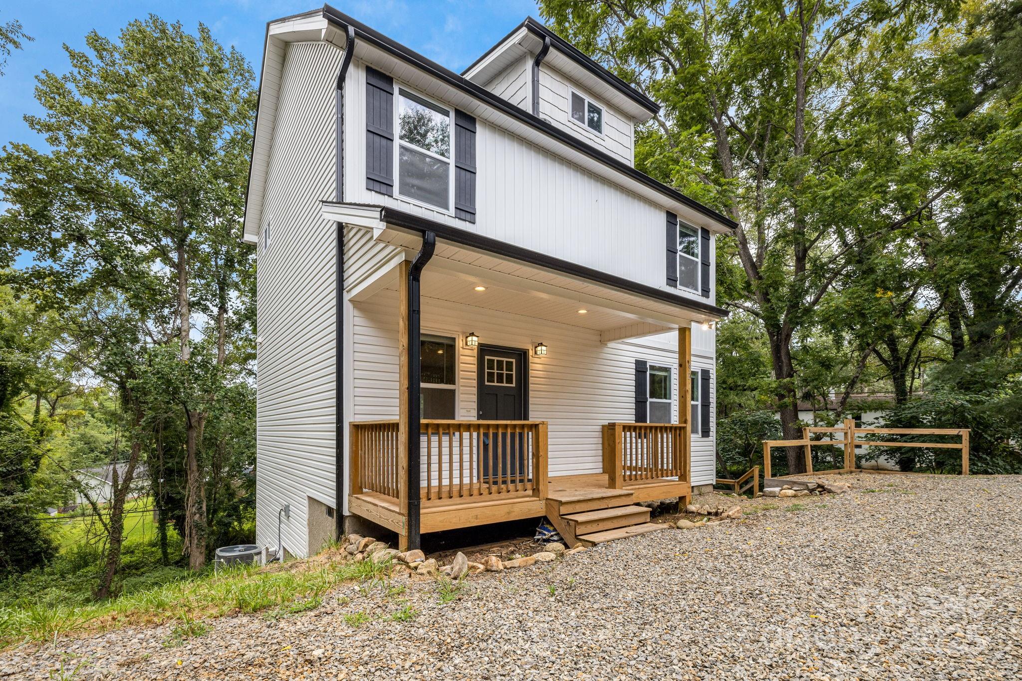 92 Moody Avenue Asheville NC 28715