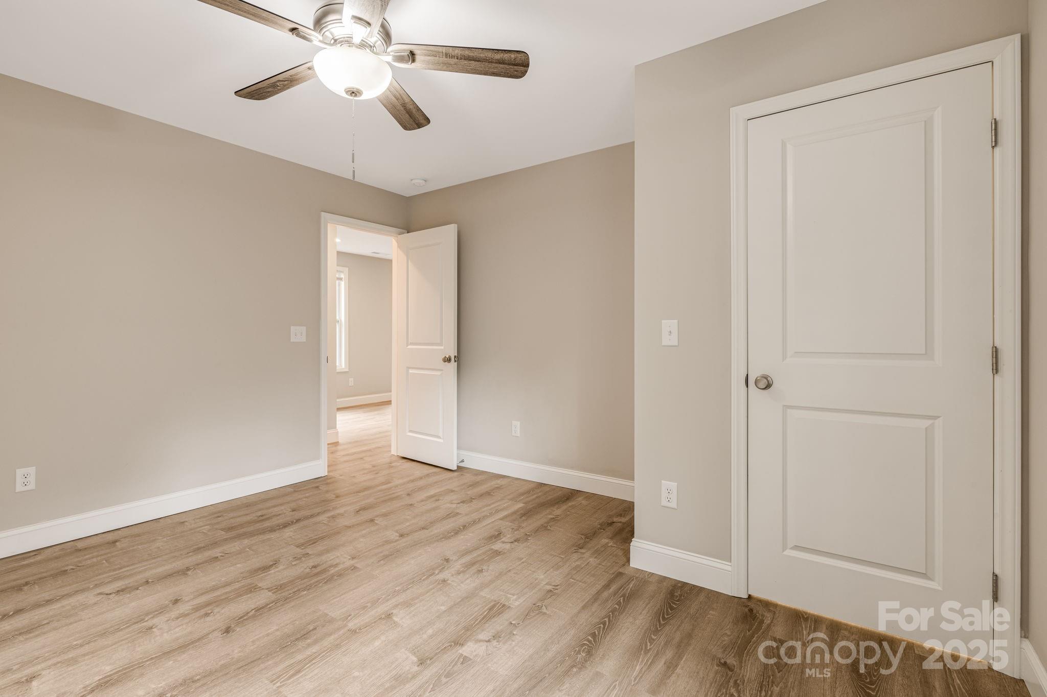 92 Moody Avenue Asheville NC 28715