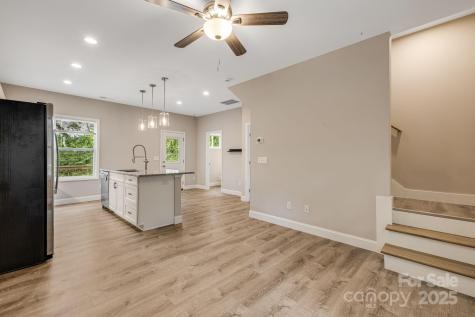 92 Moody Avenue Asheville NC 28715