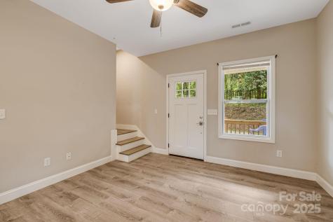 92 Moody Avenue Asheville NC 28715