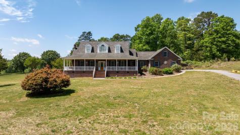 7008 Peyronel Street Connelly Springs NC 28612