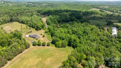 7008 Peyronel Street Connelly Springs NC 28612