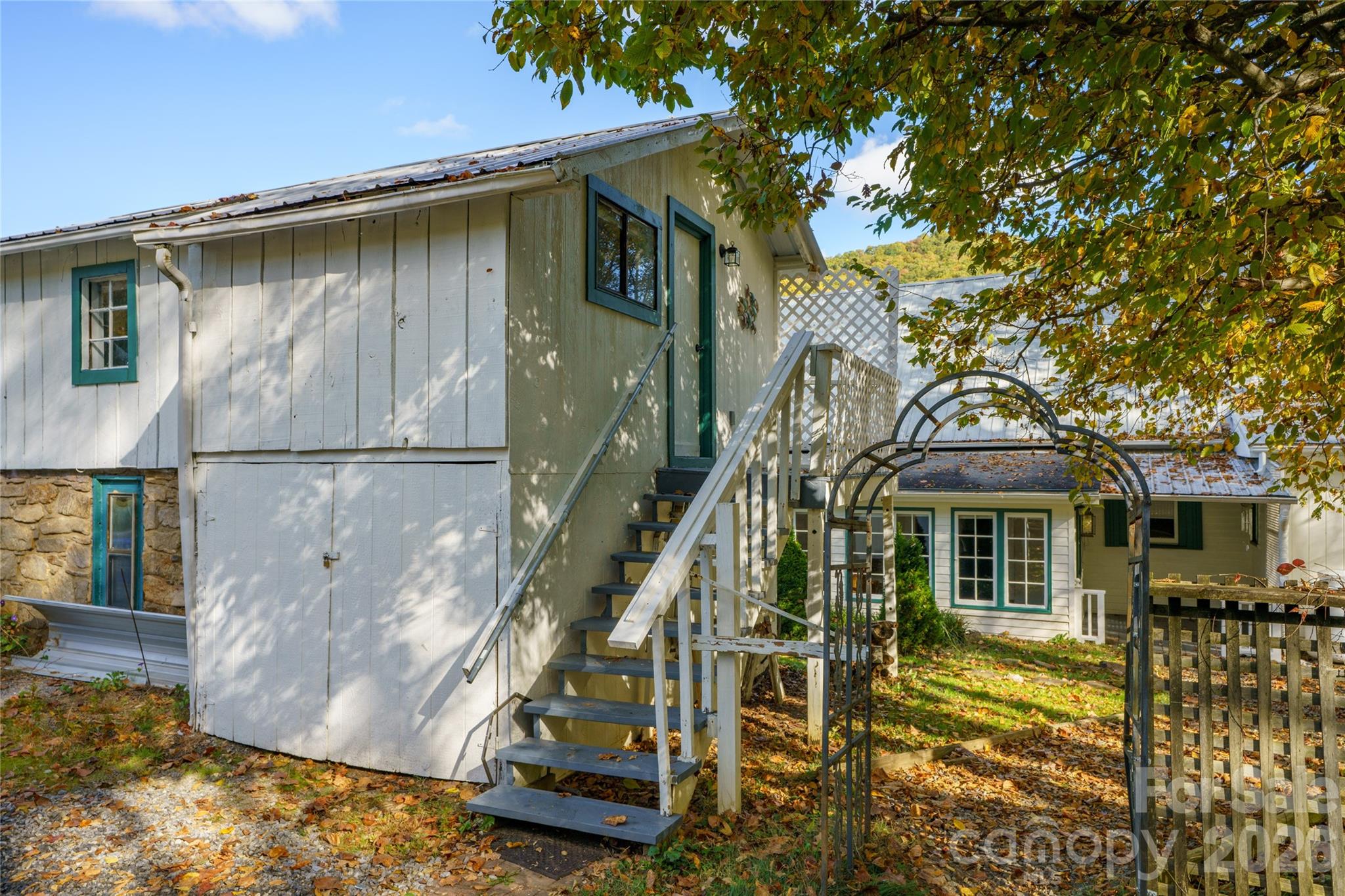 125 Timberline Drive Maggie Valley NC 28751
