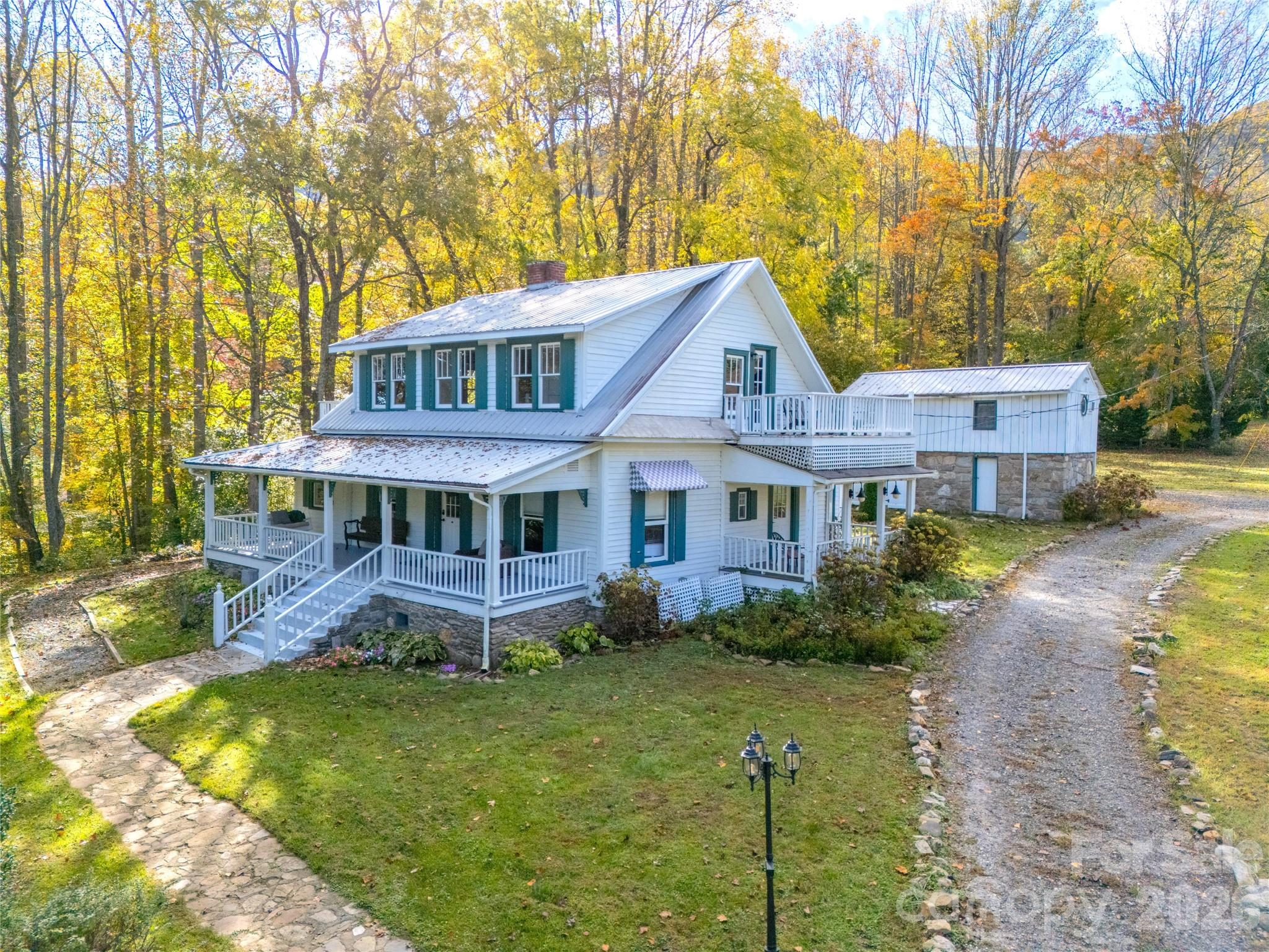 125 Timberline Drive Maggie Valley NC 28751