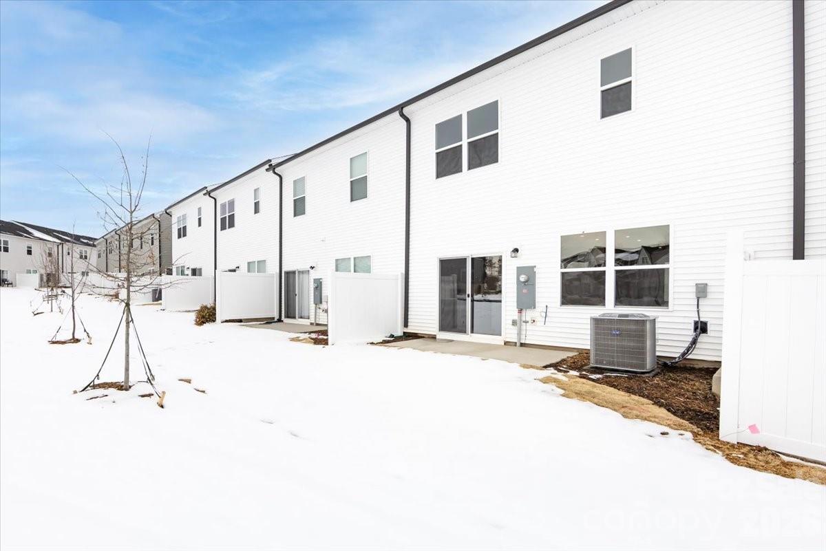 2316 Endeavor Run Charlotte NC 28269