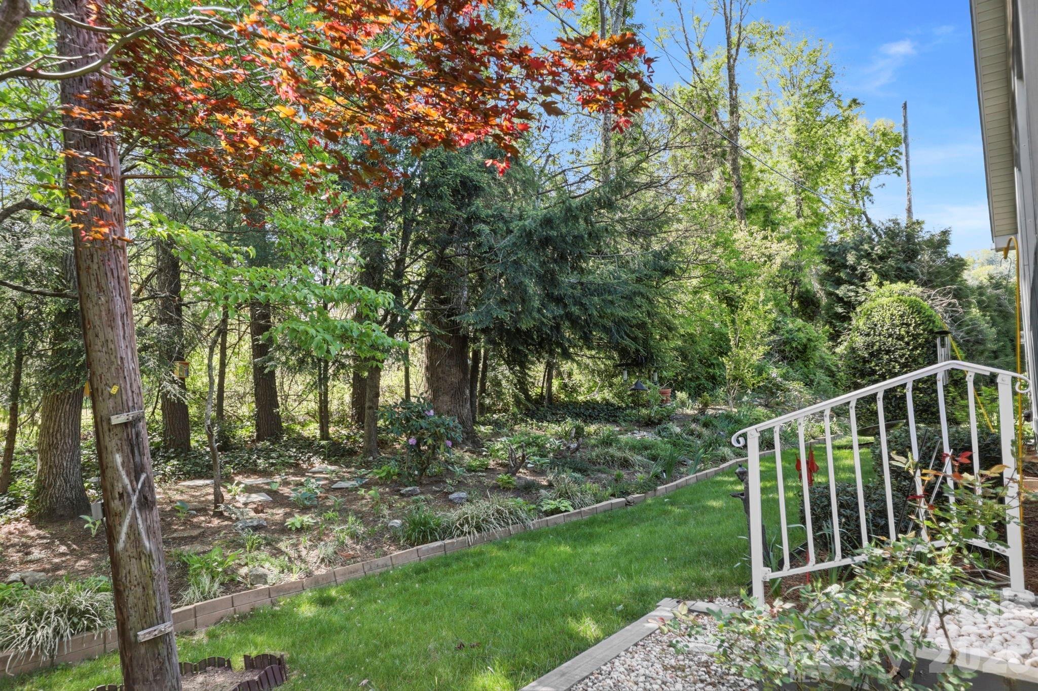 45 Shaws Creek Farm Road Hendersonville NC 28739