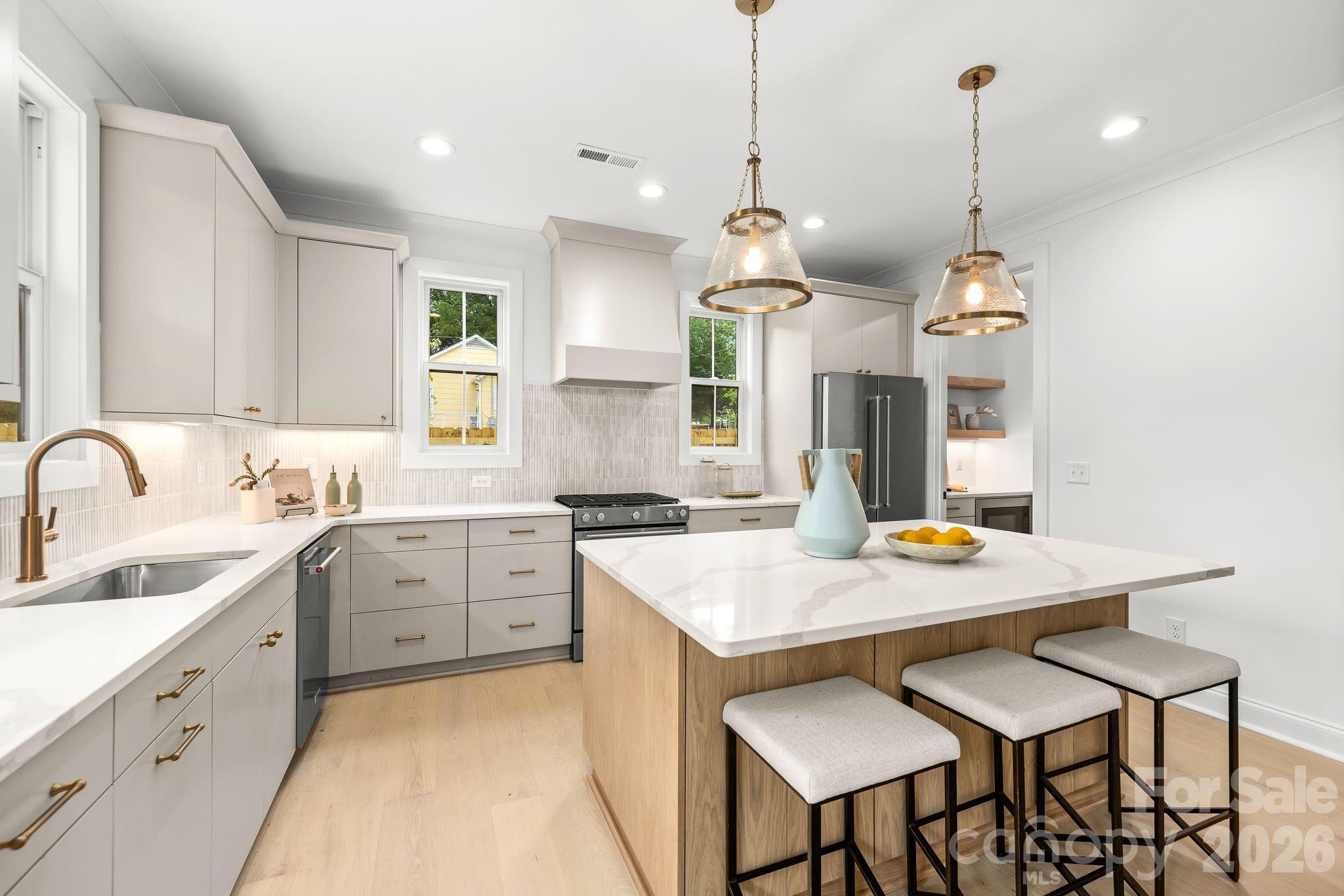 2763 Parkway Avenue Charlotte NC 28208