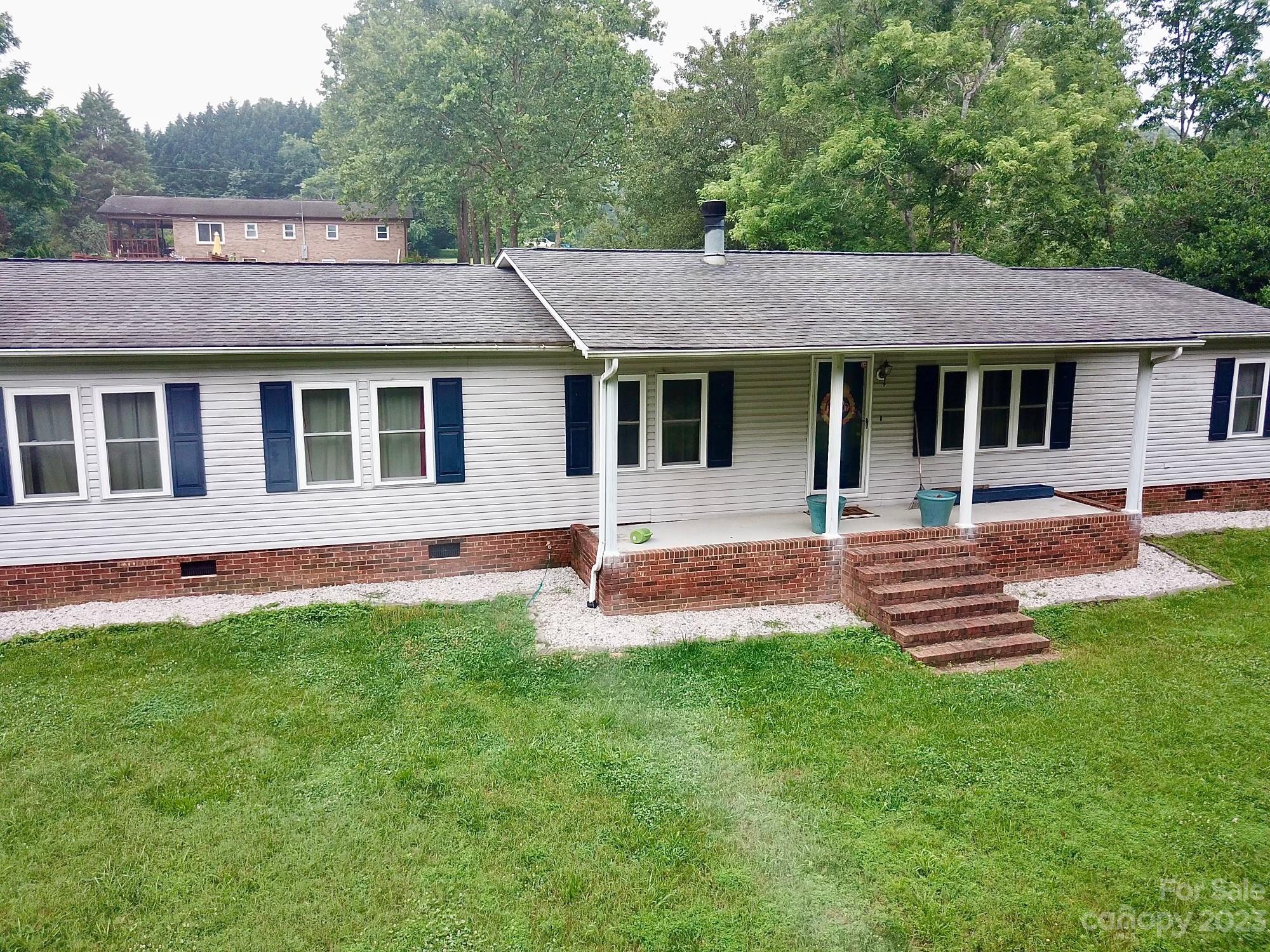 228 Moretz Court Hickory NC 28601