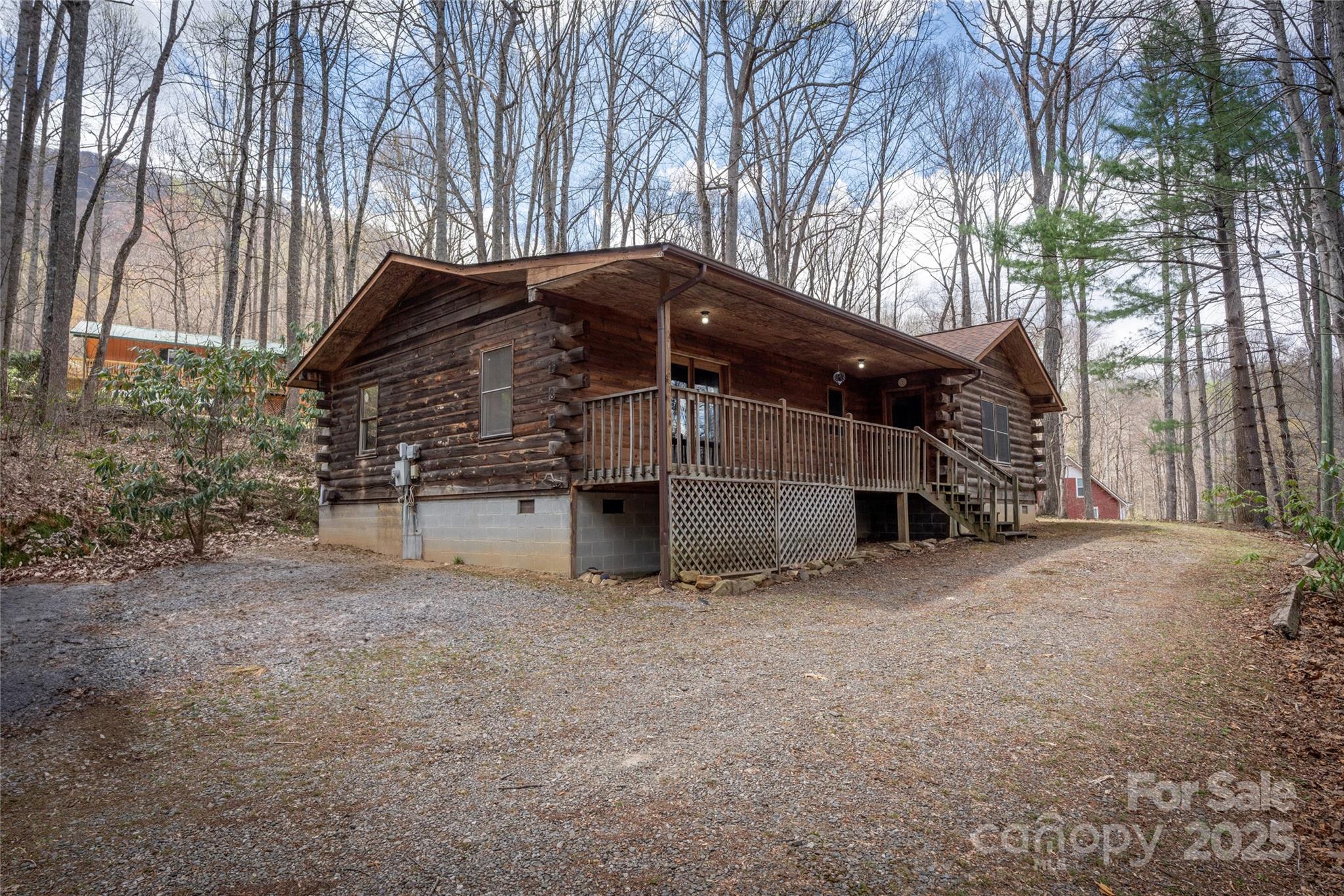 398 Locust Drive Maggie Valley NC 28751