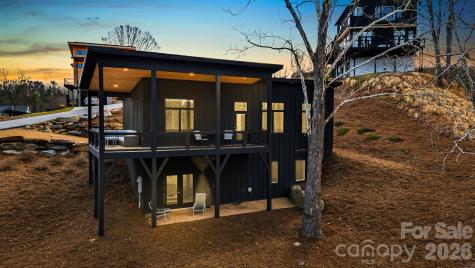 306 Broad Vista Lane Asheville NC 28804