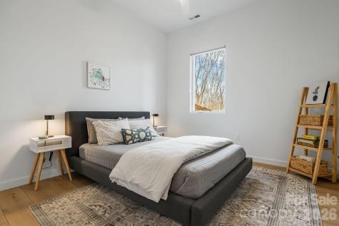 306 Broad Vista Lane Asheville NC 28804