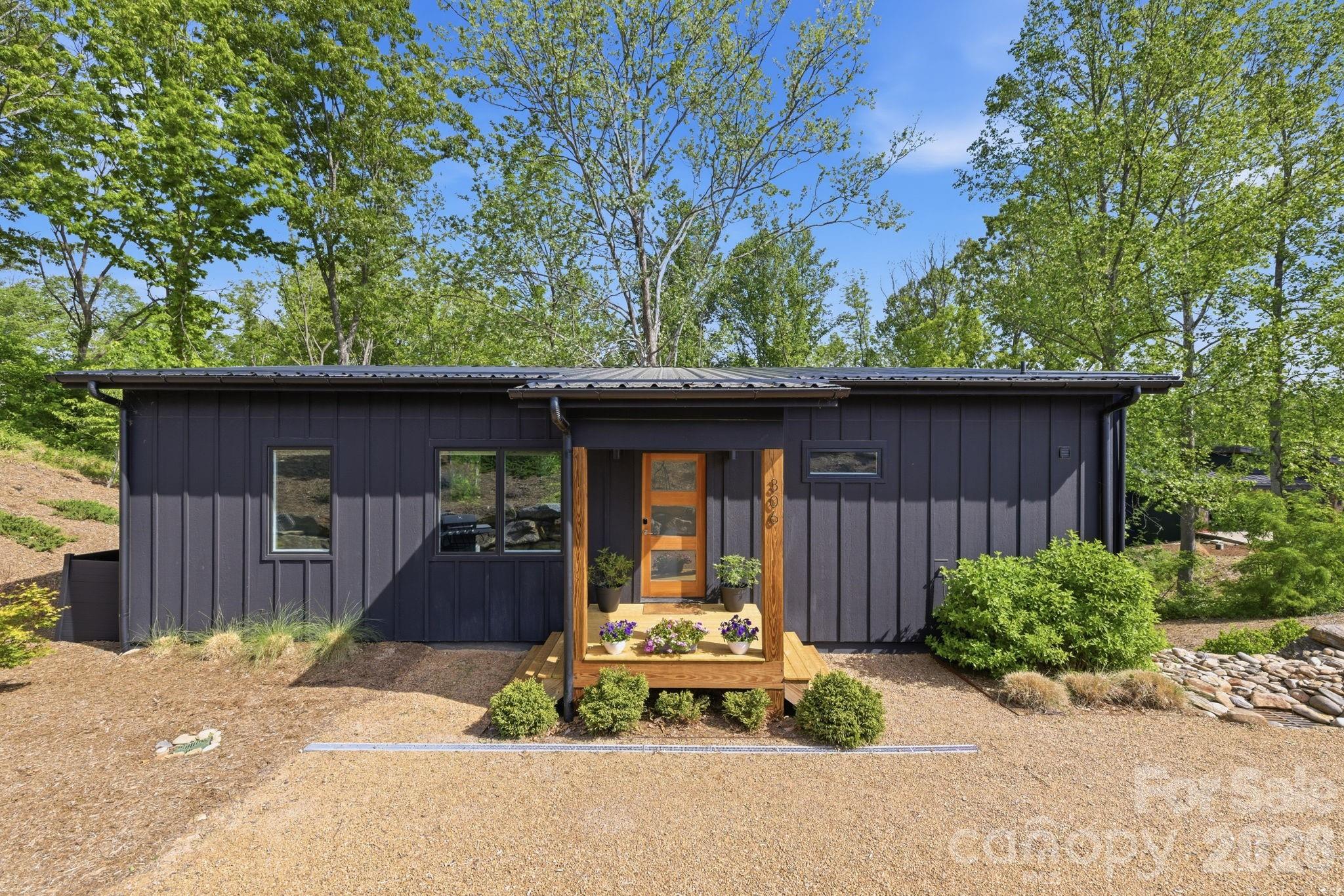 306 Broad Vista Lane Asheville NC 28804