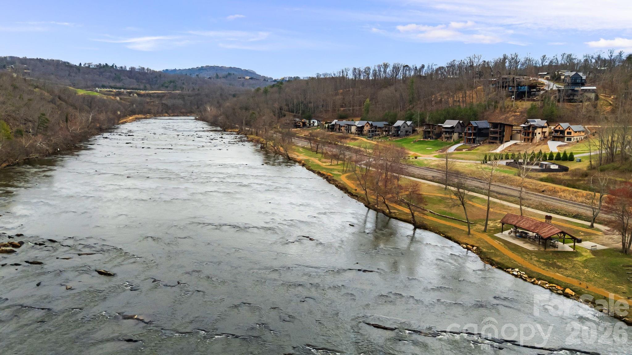 306 Broad Vista Lane Asheville NC 28804