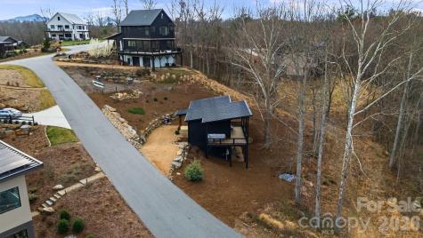 306 Broad Vista Lane Asheville NC 28804
