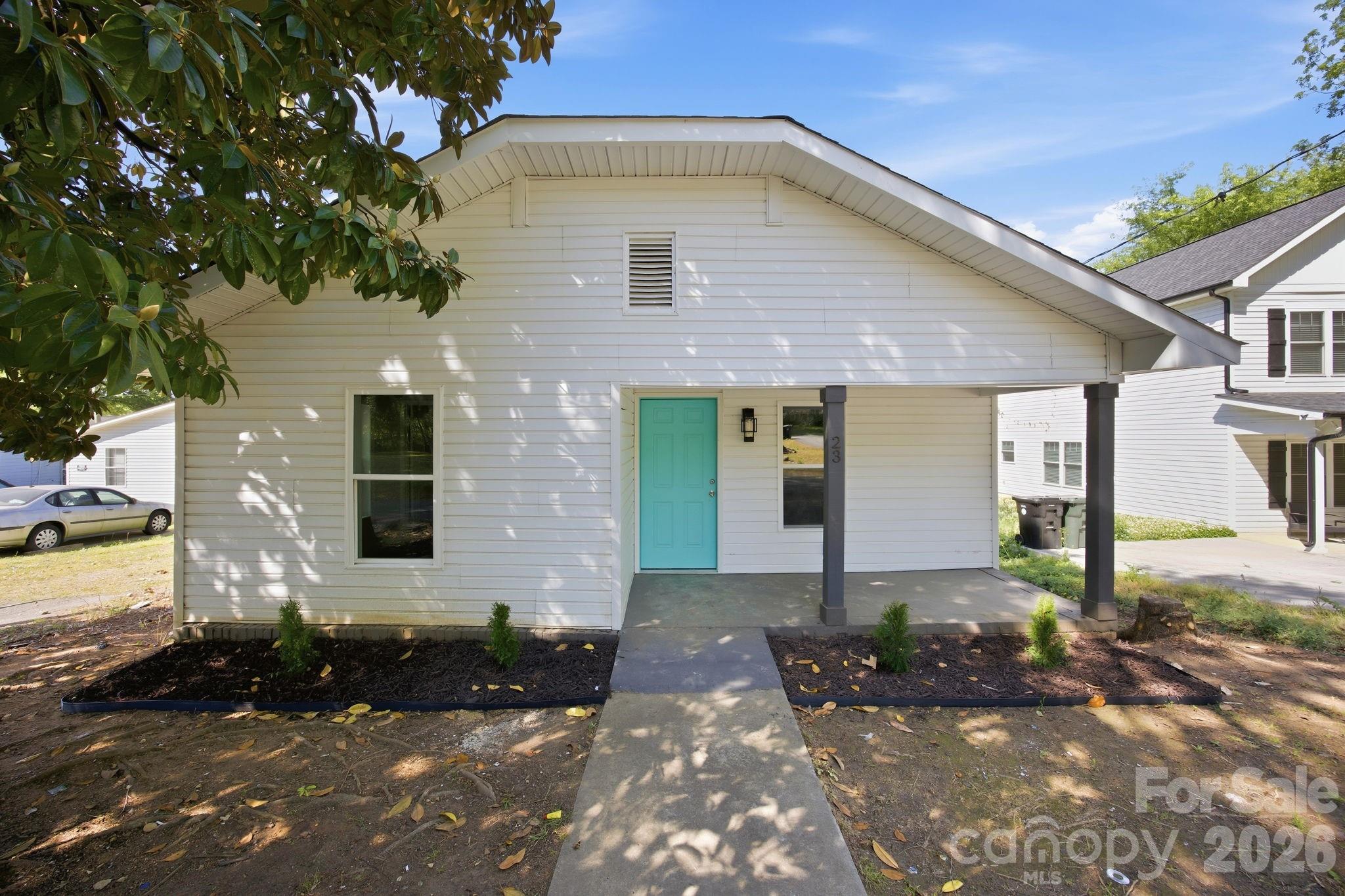 23 Flowe Street NW Concord NC 28027