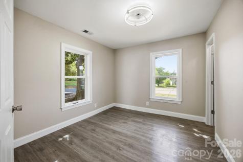 23 Flowe Street NW Concord NC 28027
