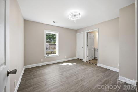 23 Flowe Street NW Concord NC 28027