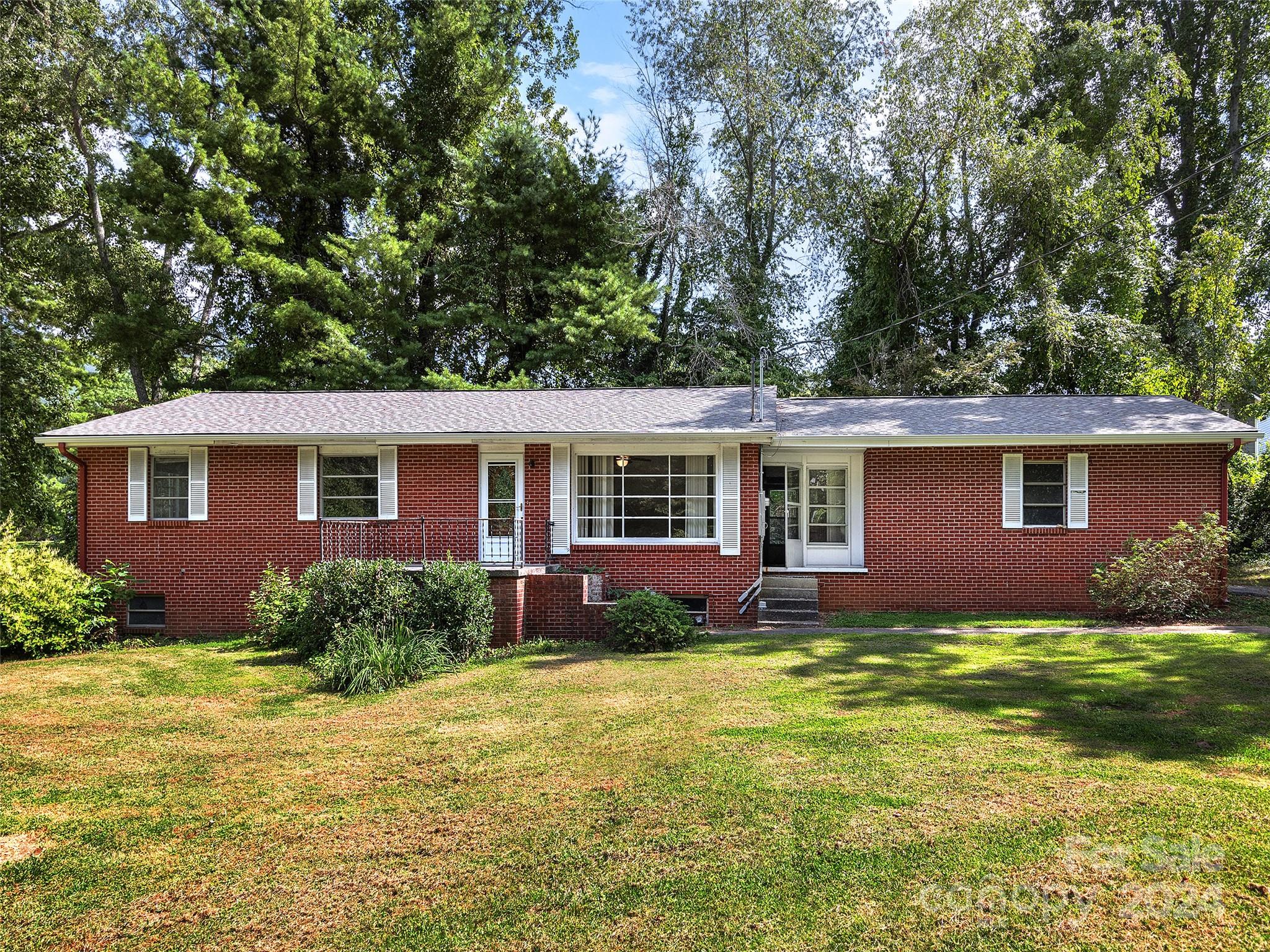 121 Rock Hill Road Asheville NC 28803