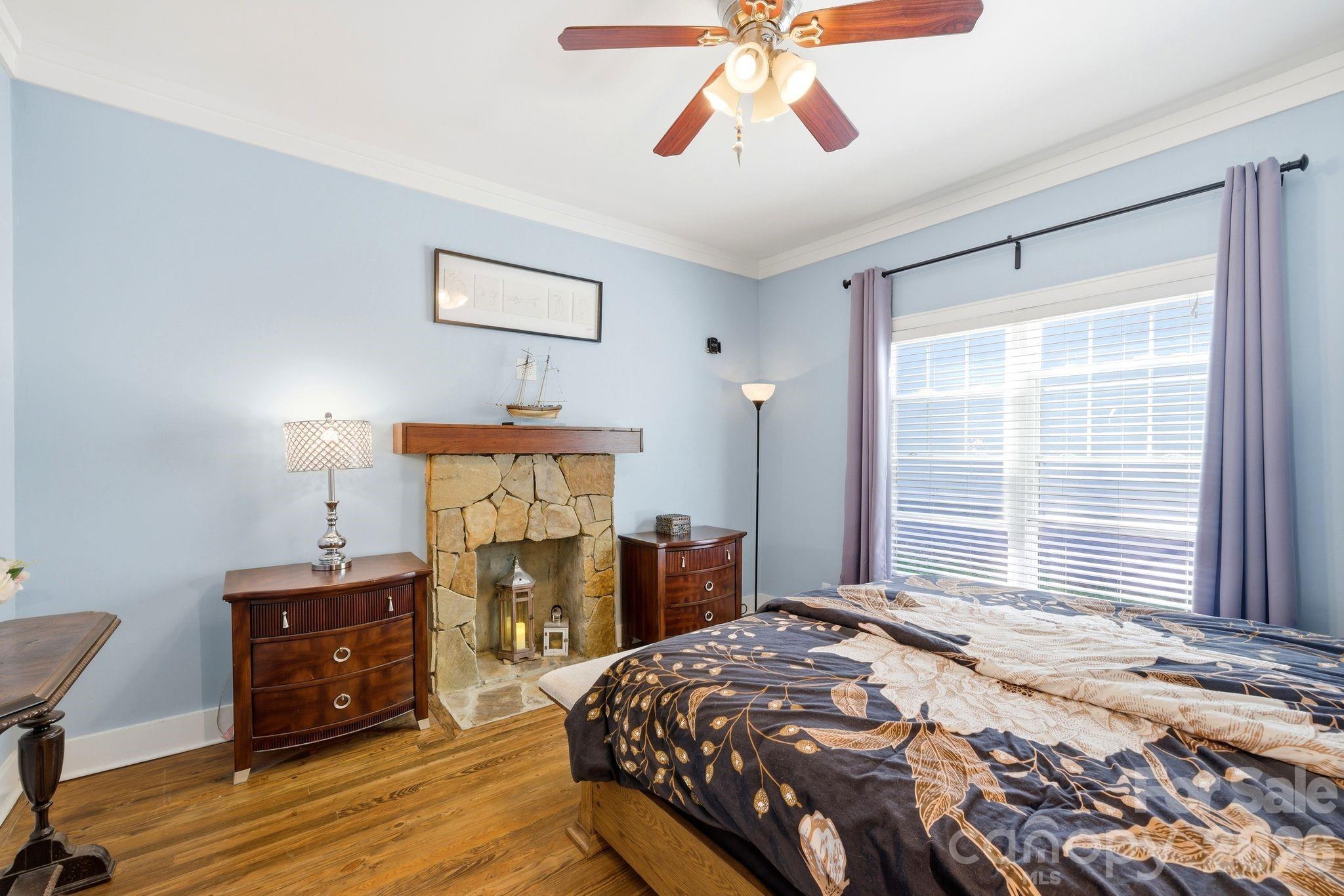 734 Herrin Avenue Charlotte NC 28205
