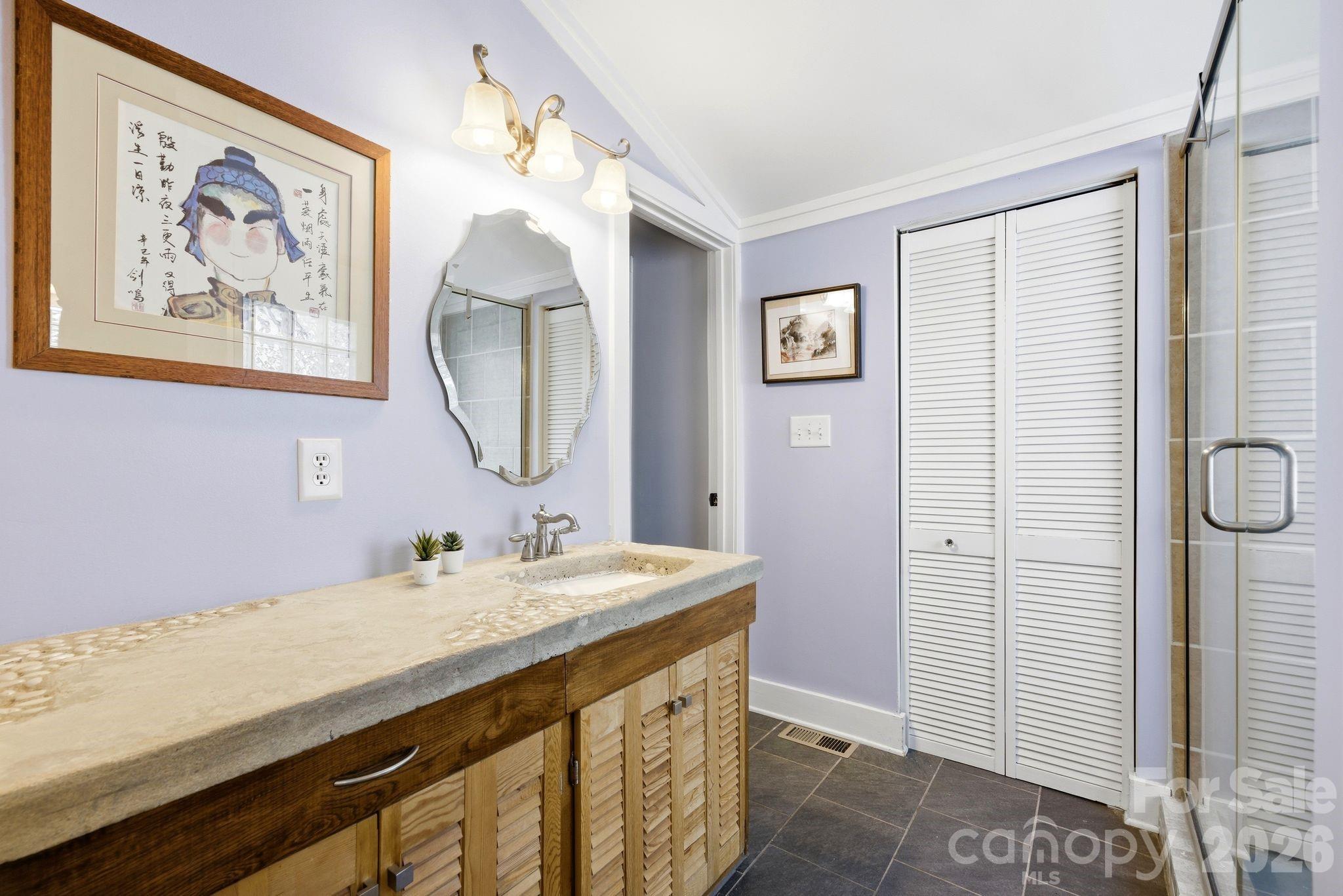 734 Herrin Avenue Charlotte NC 28205