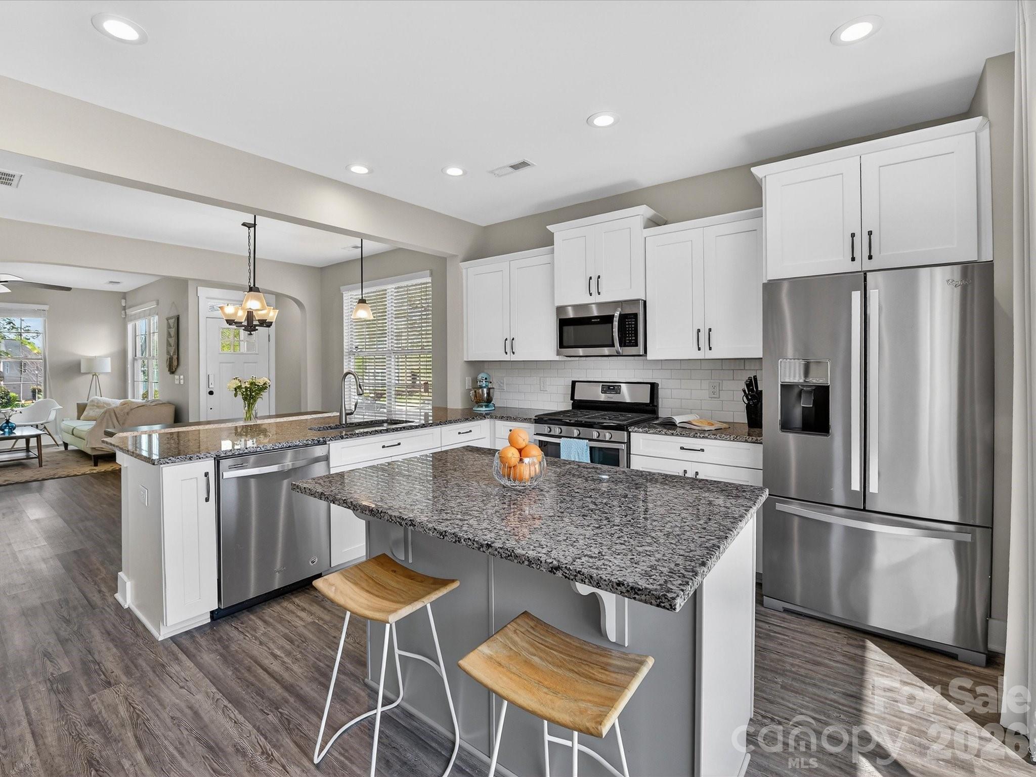 2718 Tranquil Oak Place Charlotte NC 28206