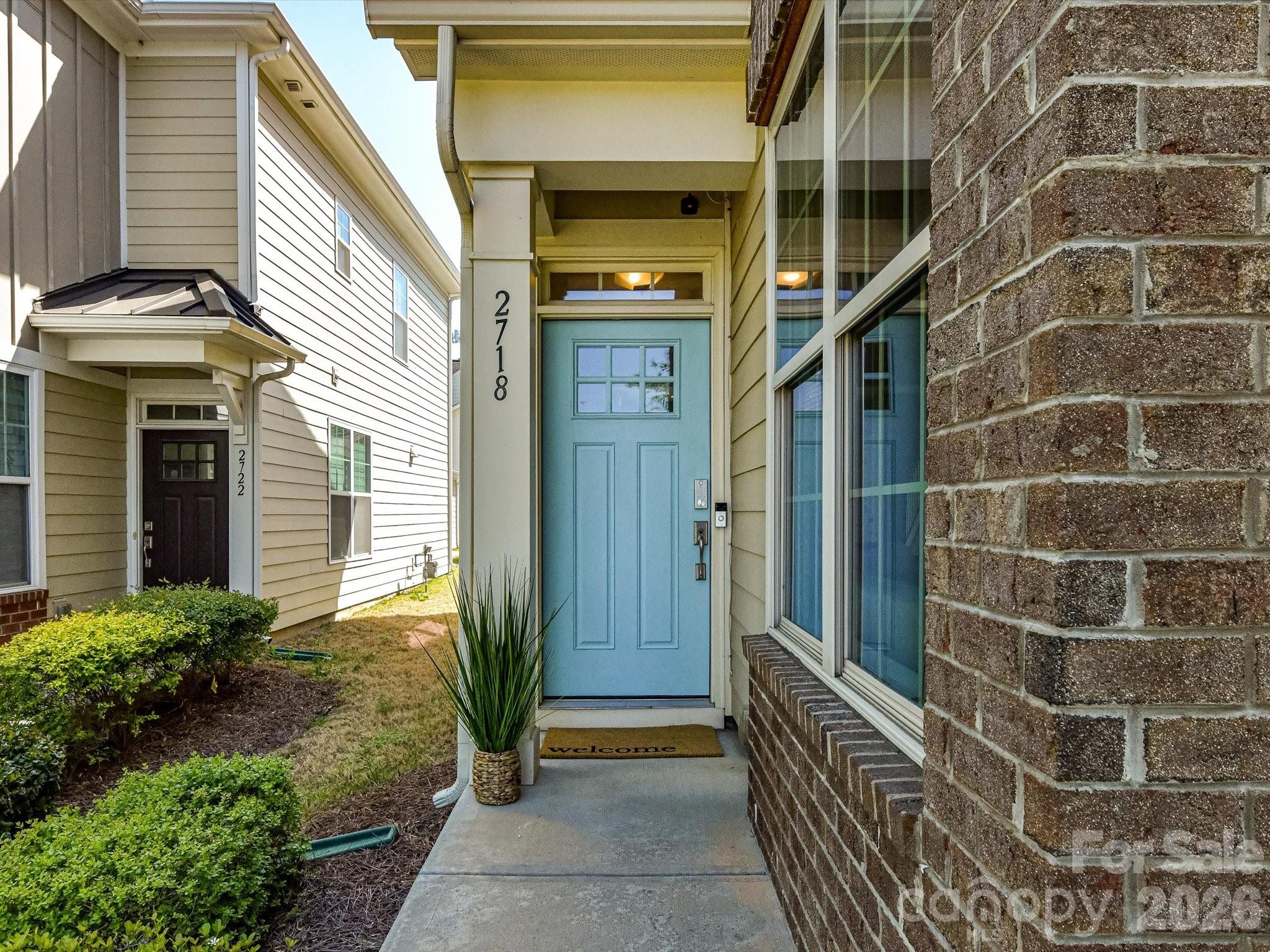 2718 Tranquil Oak Place Charlotte NC 28206