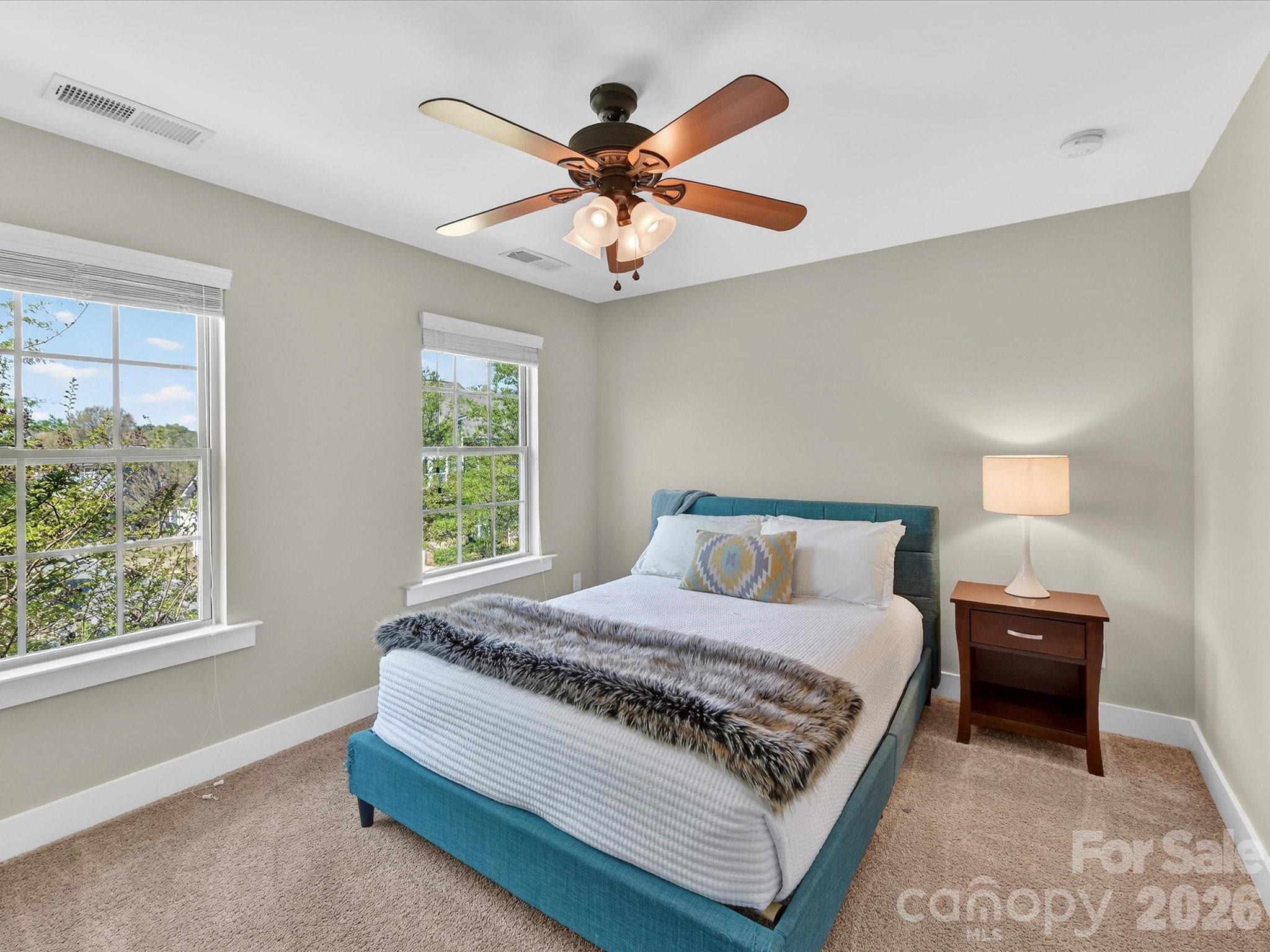2718 Tranquil Oak Place Charlotte NC 28206