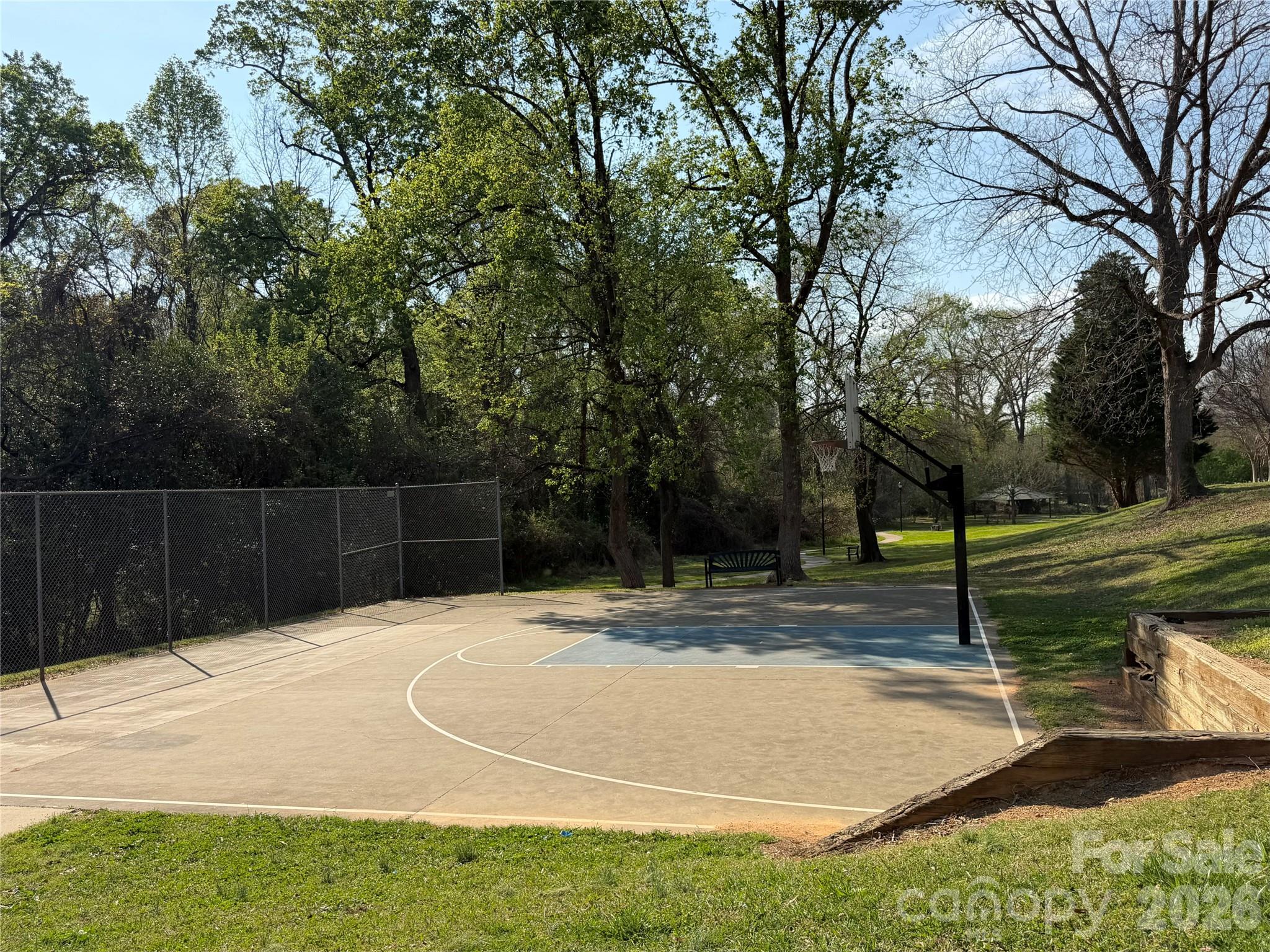 2718 Tranquil Oak Place Charlotte NC 28206