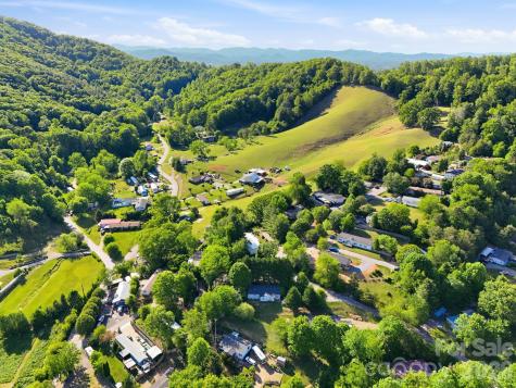 118 Heather Drive Asheville NC 28806