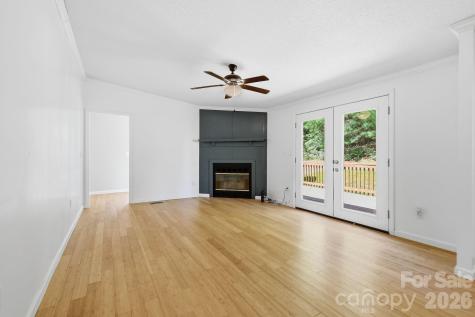 118 Heather Drive Asheville NC 28806