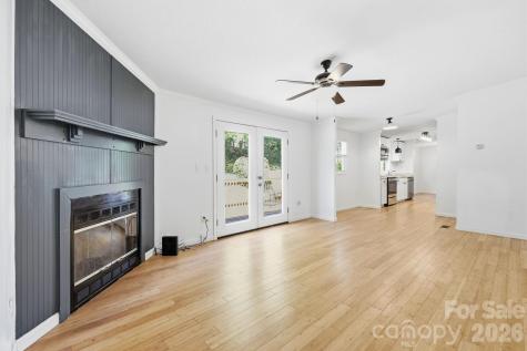 118 Heather Drive Asheville NC 28806