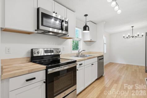 118 Heather Drive Asheville NC 28806