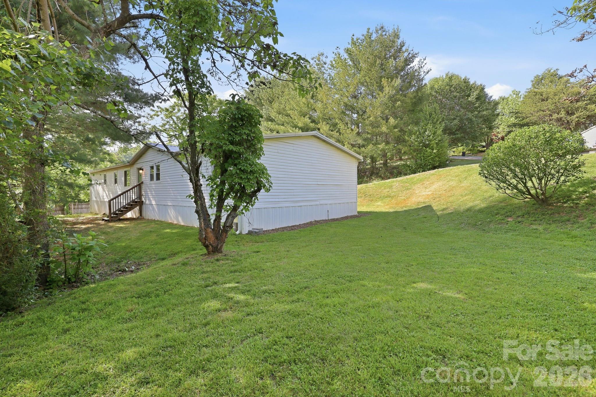 118 Heather Drive Asheville NC 28806