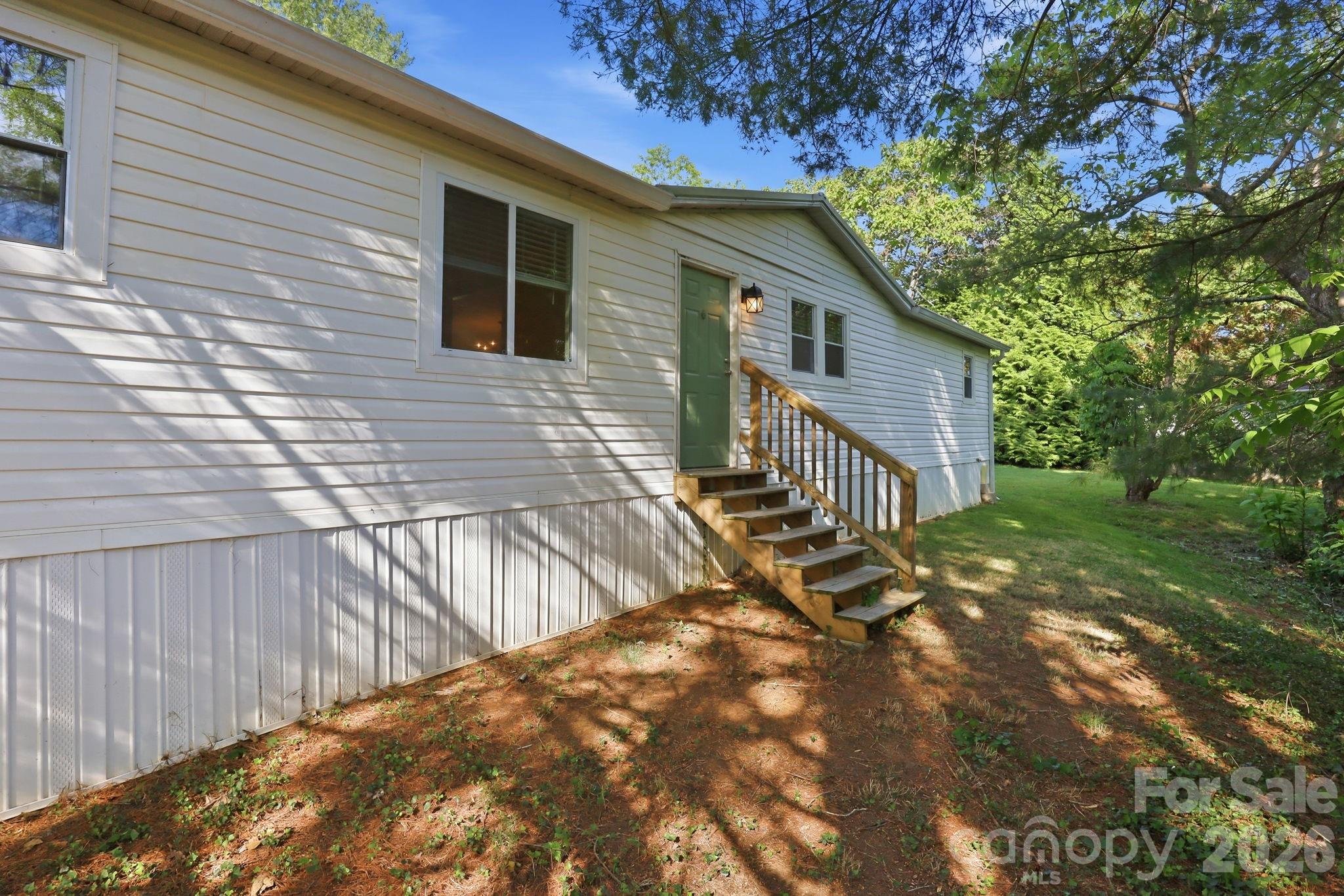 118 Heather Drive Asheville NC 28806