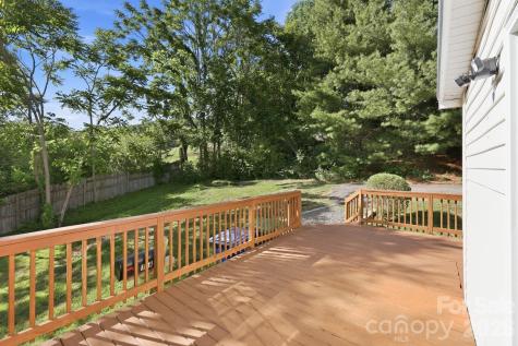 118 Heather Drive Asheville NC 28806